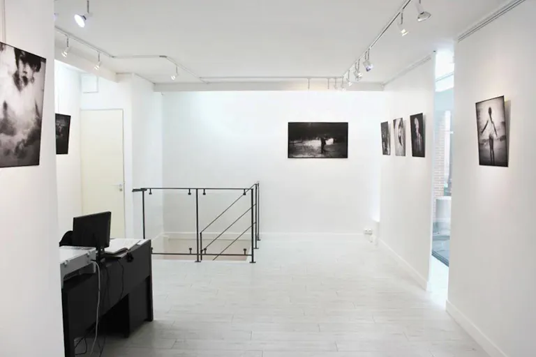 Radiant Shop in Arty Le Marais - Image 0