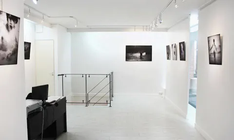 Radiant Shop in Arty Le Marais - Image 0