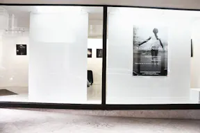 Radiant Shop in Arty Le Marais - Image 4
