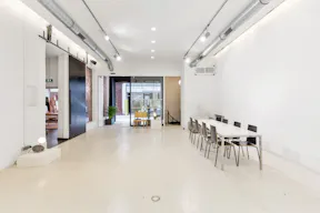 Space in Stylish Le Marais - Image 1