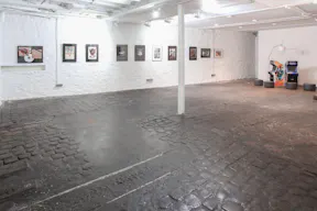 Space in Stylish Le Marais - Image 5