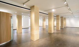 Showroom in Historical Le Marais - Image 1