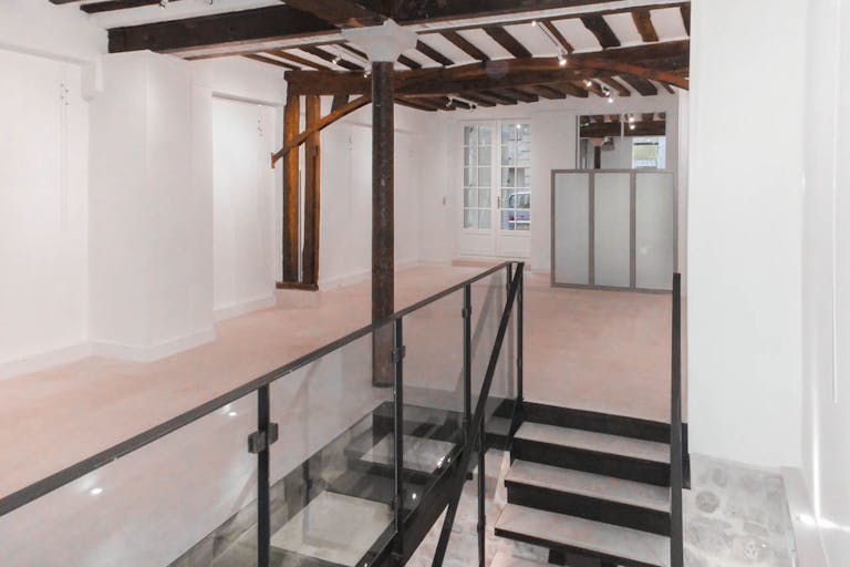 Textured Space in the Bustling Marais - Image 2