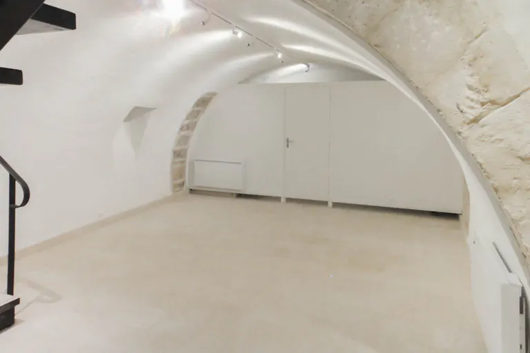 Textured Space in the Bustling Marais - Image 3