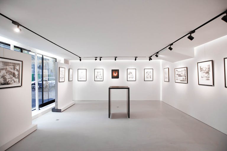 Superb Gallery in Busy Le Marais - Image 0