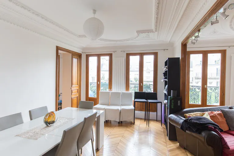 Sublime Space in Mythical Saint-Germain - Image 3