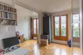 Sublime Space in Mythical Saint-Germain - Image 4