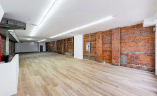 Prime White-Boxed Retail Space – Bowery, Nolita - Image 4