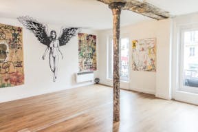 Showroom in Folie-Mericourt - Image 0