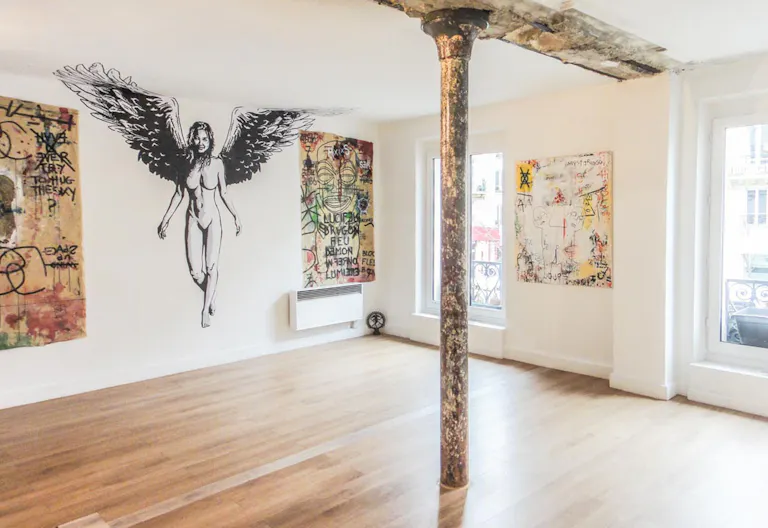 Showroom in Folie-Mericourt - Image 0