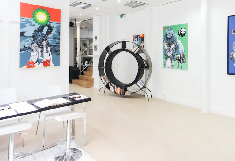 Showroom in Folie-Mericourt - Image 2