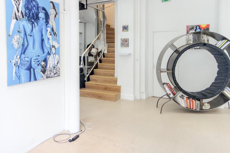 Showroom in Folie-Mericourt - Image 4