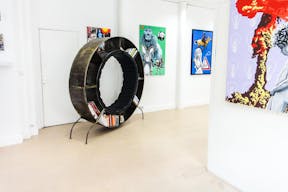 Showroom in Folie-Mericourt - Image 5