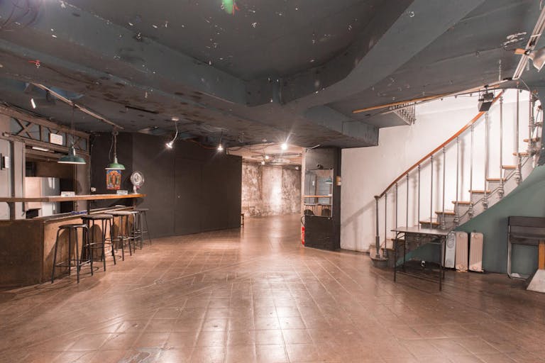 Event Space near Vibrant Opéra - Image 4