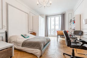 Magic Space in Historical Invalides - Image 5