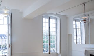 Showroom in Le Marais - Place des Vosges - Ideal Fashion Week - Image 2