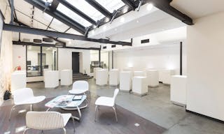 Contemporary Store in Le Marais - Image 0