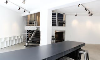 Art Gallery in Dynamic Bastille - Image 2