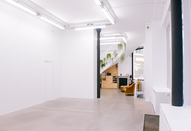 Prime Pop-Up Shop in Le Marais - Image 3