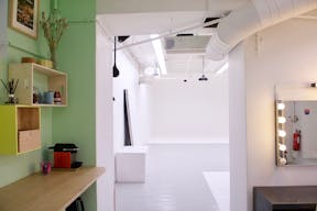 Prime Pop-Up Shop in Le Marais - Image 8