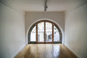 Stunning Showroom Near L'Opera - Image 6