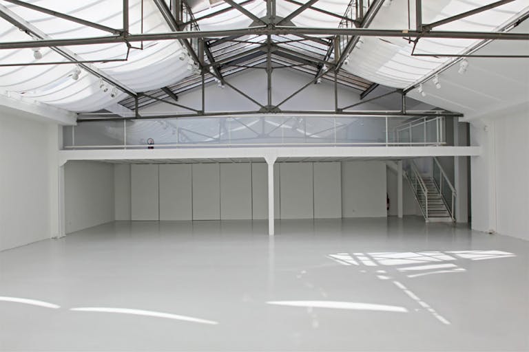 Incredible Warehouse in Le Marais - Image 0