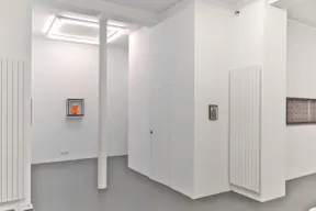 Serene Showroom in Le Marais - Image 4