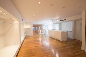 Wooster Vogue Showroom - Image 0