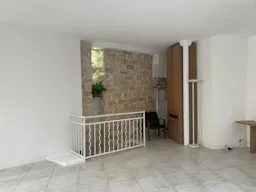 Beautiful space-Show room corner spot close from" le marché des enfants rouges" Haut Marais - Image 6