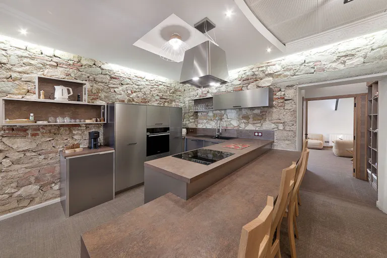 Appartement / Showroom au centre du pays de Cocagne - Image 3