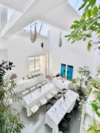 Bright Loft: 450 sqm Versatile Industrial Space with Stunning Daylight and Minimalist Design - Image 3