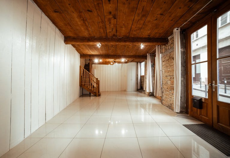 Boutique Pop-Up / Galerie Lyon Hyper Centre. - Image 1