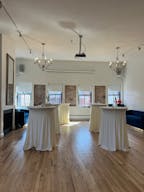 Modern Penthouse Showroom in SoHo - Image 5