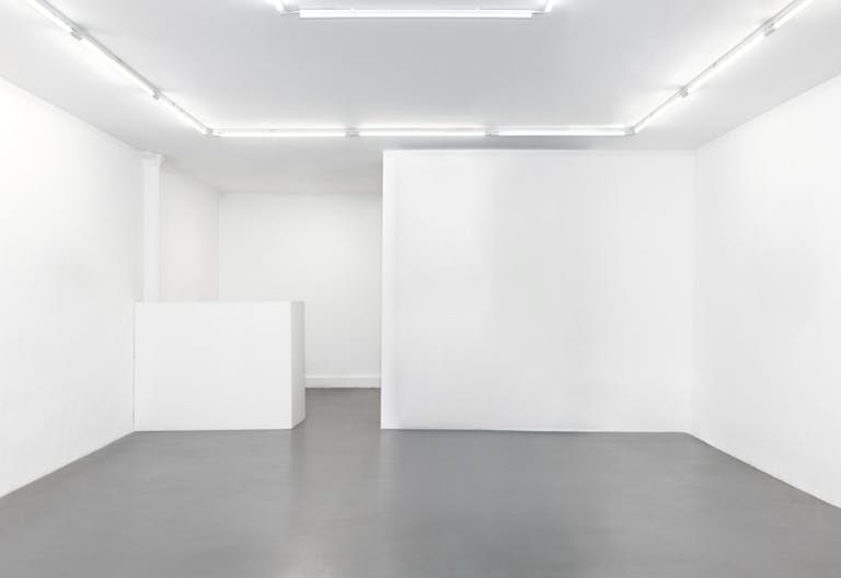 Galerie d'art au coeur du 7e arrondissement - Image 0