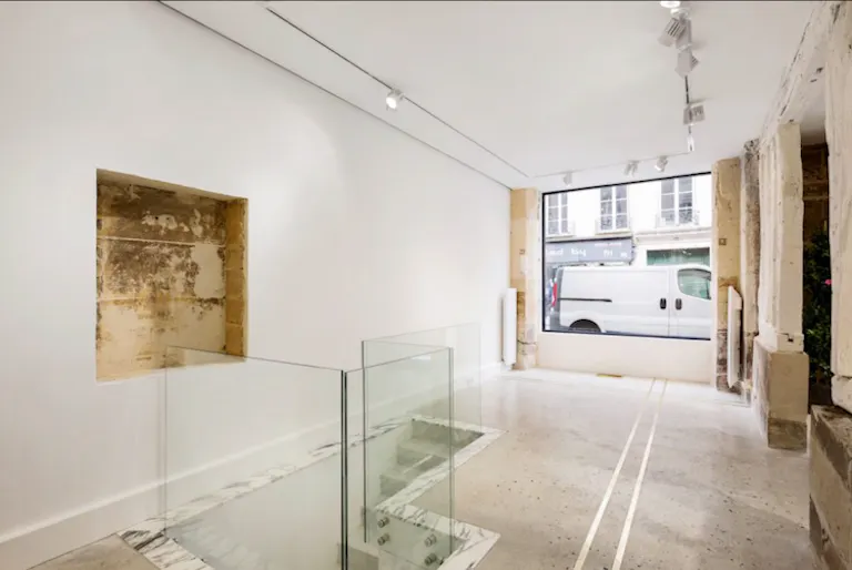 Amazing Pop Up Boutique in Le Marais - Image 3