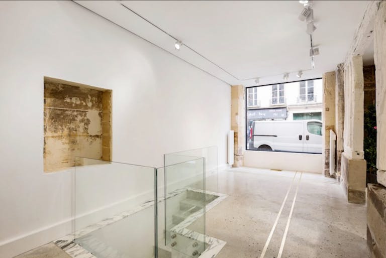 Amazing Pop Up Boutique in Le Marais - Image 3