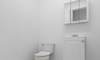 Storefront Whitebox Event Venue Photo Video Studio Art Gallery - Image 8