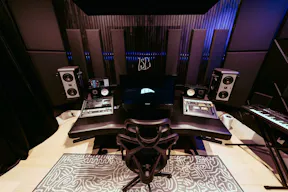 Fully Supported State-of-the-Art Creative Incubator In Los Angeles - Image 14