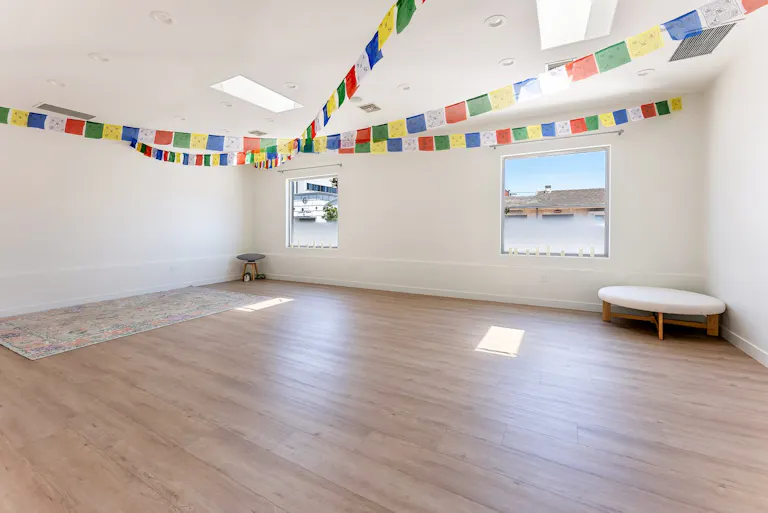 Versatile Space Rental in Beverly Hills - Image 3