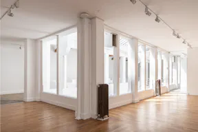 Grand Showroom Rue de Turenne - Image 14
