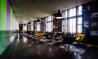 Excellent Shop-in-Shop opportunities in High-End Design Bar in Amsterdam's Historic City Center - Image 0