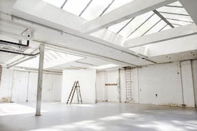 Spacious Gallery in Trendy De Pijp - Image 0