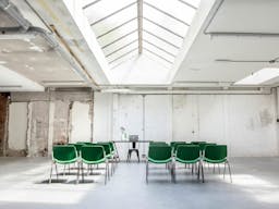 Spacious Gallery in Trendy De Pijp - Image 1