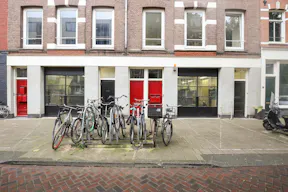 Spacious Gallery in Trendy De Pijp - Image 10