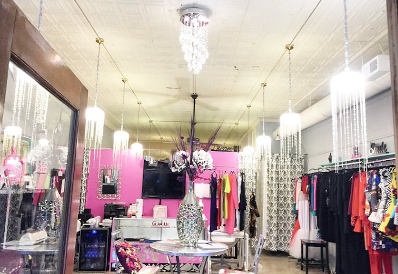 Showroom & Boutique in Dallas - Image 0