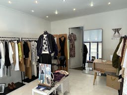 Boutique lumineuse dans le Marais : idéale popup store, showroom ou lancement de marque - Image 5