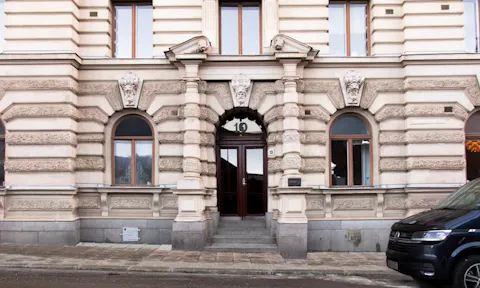 Artten Gallery - Image 0