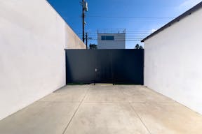 Abbot Kinney Pop Up Space - Image 3