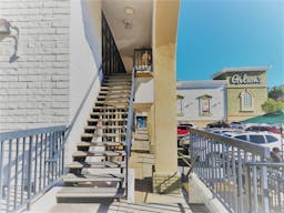 Los Feliz Boutique Fitness Studio Space for Rent (Los Angeles) - Image 8