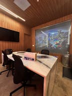 Luxury Art Gallery - Image 5